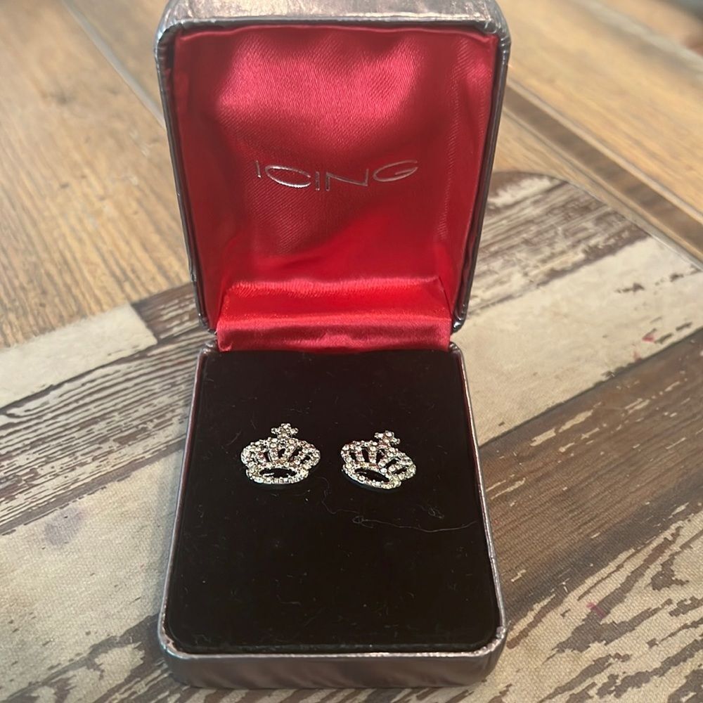 New! *MAJESTIC* Crown Queen Earring Studs